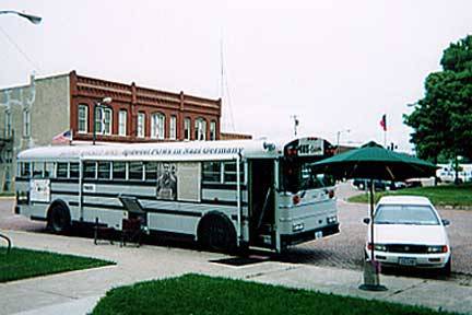 The BUS-eum being shown in Southcentral Iowa on its “maiden voyage”, late spring-early summer 2004.